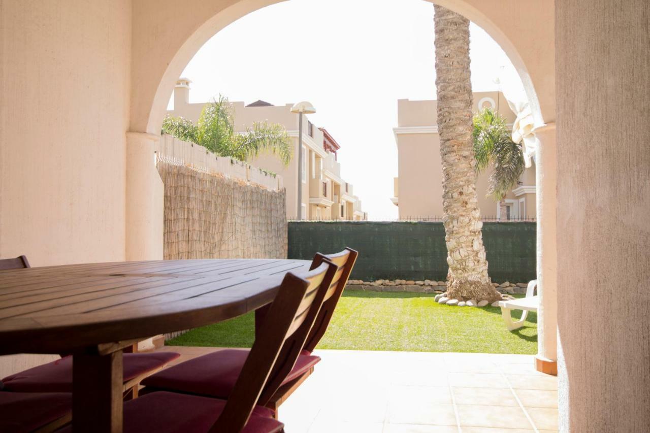 Cozy Apartment With Garden ปาล์ม-มาร์ ภายนอก รูปภาพ