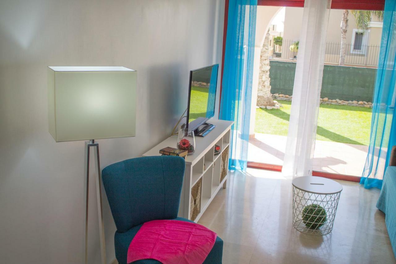 Cozy Apartment With Garden ปาล์ม-มาร์ ภายนอก รูปภาพ